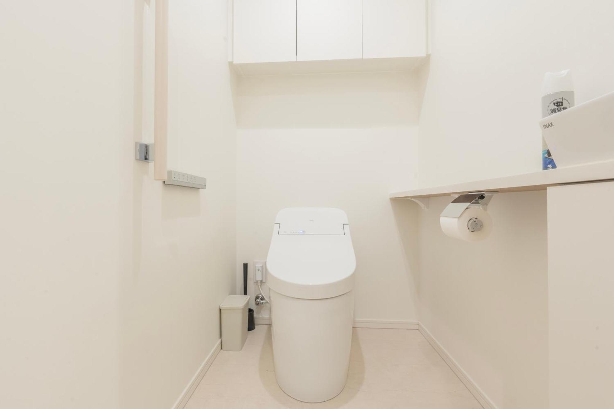 Apartment Bay Port Area, High-rise Luxury With View, 2 Minutes To Takeshiba Station Tokyo