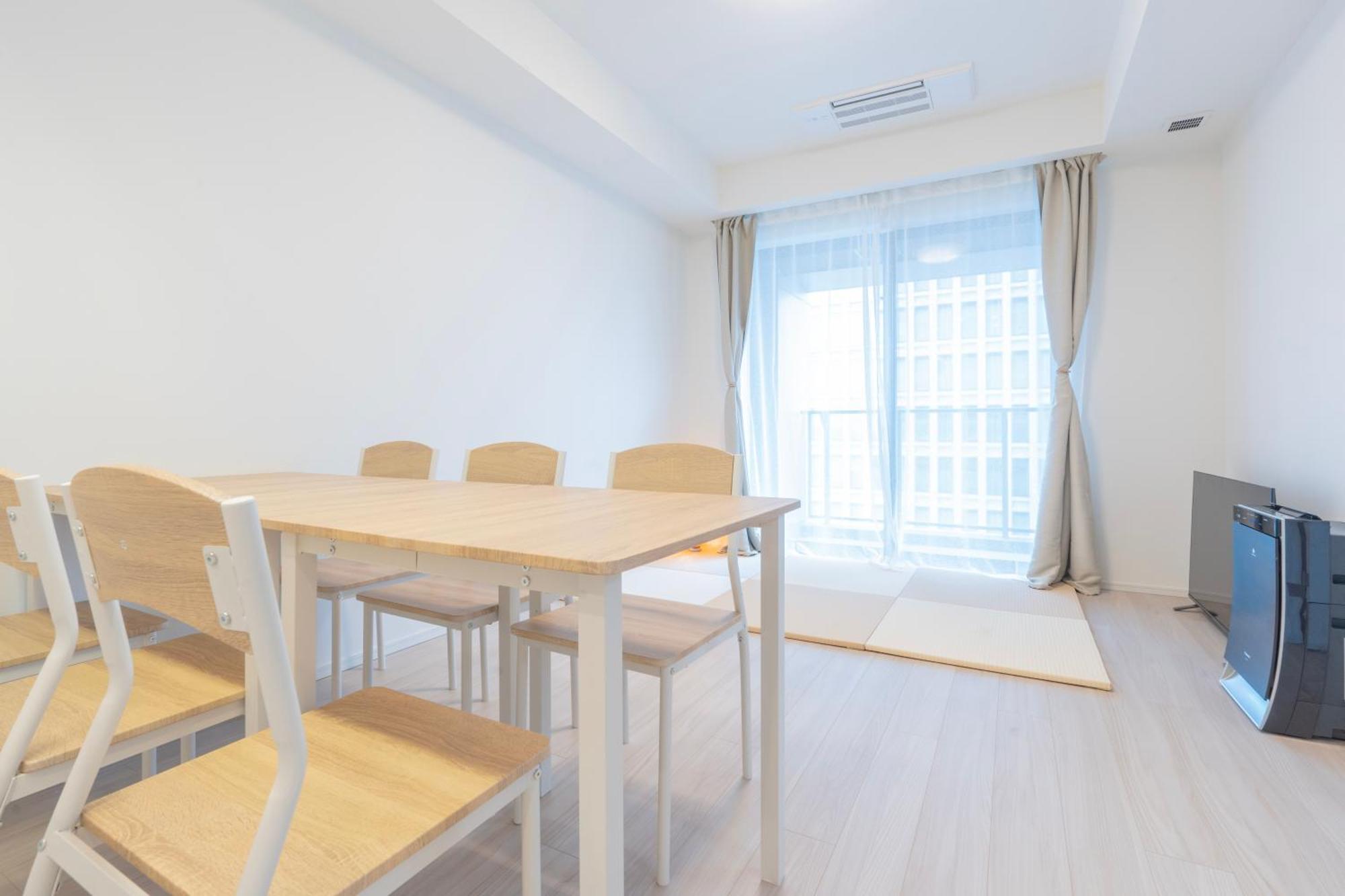 Bay Port Area, High-rise Luxury With View, 2 Minutes To Takeshiba Station Tokyo